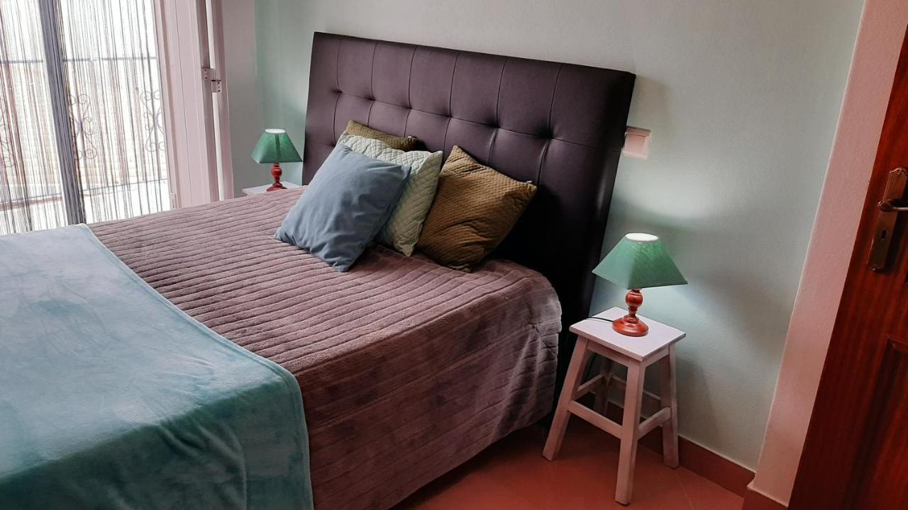 Oceanus Room With Private Kitchen, Bathroom And Terrace 300M From The Beach ساغريش المظهر الخارجي الصورة