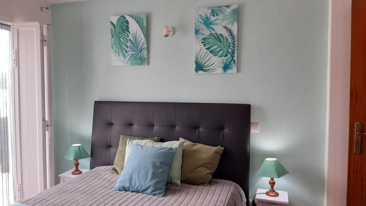 Oceanus Room With Private Kitchen, Bathroom And Terrace 300M From The Beach ساغريش المظهر الخارجي الصورة